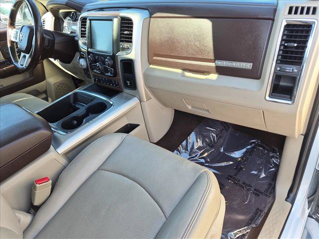 Used 2017 RAM 1500 Laramie w/ Convenience Group AWD/4WD image 22
