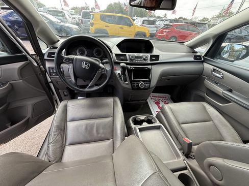 Used 2017 Honda Odyssey EX-L image 8