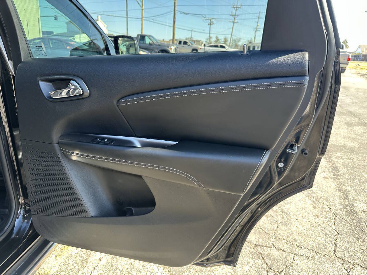 Used 2016 Dodge Journey Crossroad w/ Rear Seat Video Group I FWD image 21