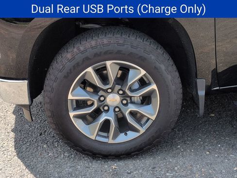 Used 2025 Chevrolet Silverado 1500 LT w/ Protection Package AWD/4WD image 11