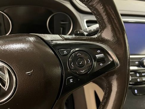 Used 2017 Buick LaCrosse Preferred image 24