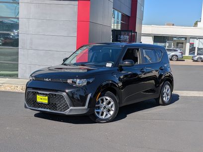 Used 2024 Kia Soul LX w/ Option Group 015