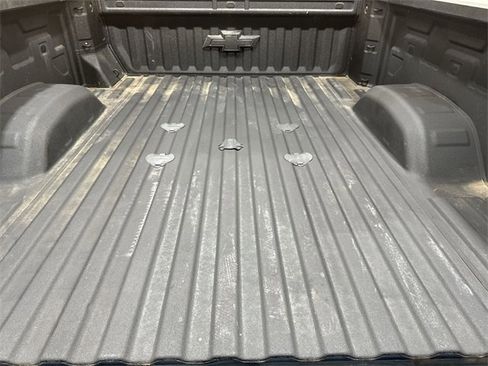 Used 2024 Chevrolet Silverado 2500 LT w/ Convenience Package image 26
