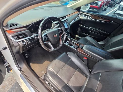 Used 2019 Cadillac XTS Luxury FWD image 16
