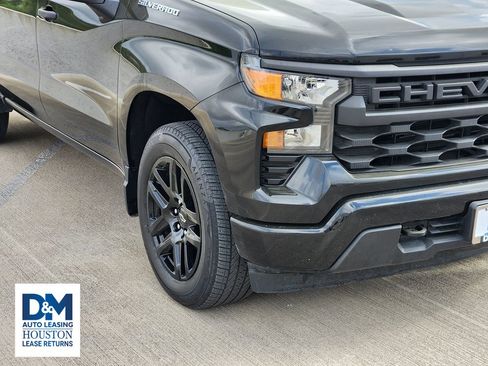 Used 2022 Chevrolet Silverado 1500 Custom image 11