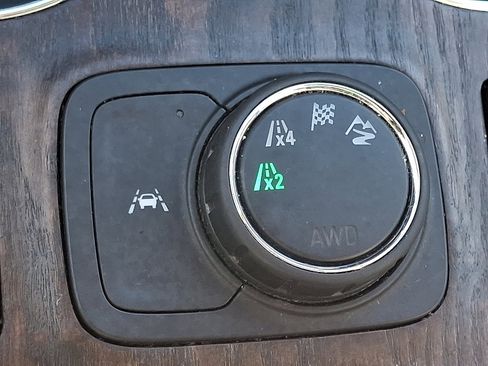 Used 2020 GMC Acadia Denali w/ Technology Package image 29