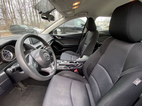 Used 2016 MAZDA MAZDA3 i Sport w/ Preferred Equipment Package image 22