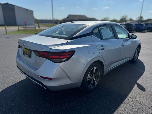 Used 2023 Nissan Sentra SV image 5
