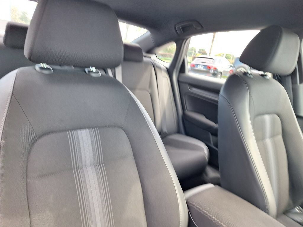 Used 2025 Honda Civic Sport image 26