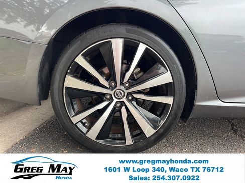 Used 2022 Nissan Altima 2.5 SR FWD image 9