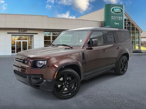 New 2026 Land Rover Defender 130 X-Dynamic SE image 1