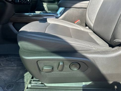 Used 2025 Chevrolet Silverado 2500 LT AWD/4WD image 28