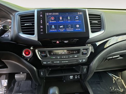 Used 2017 Honda Ridgeline Black Edition image 11