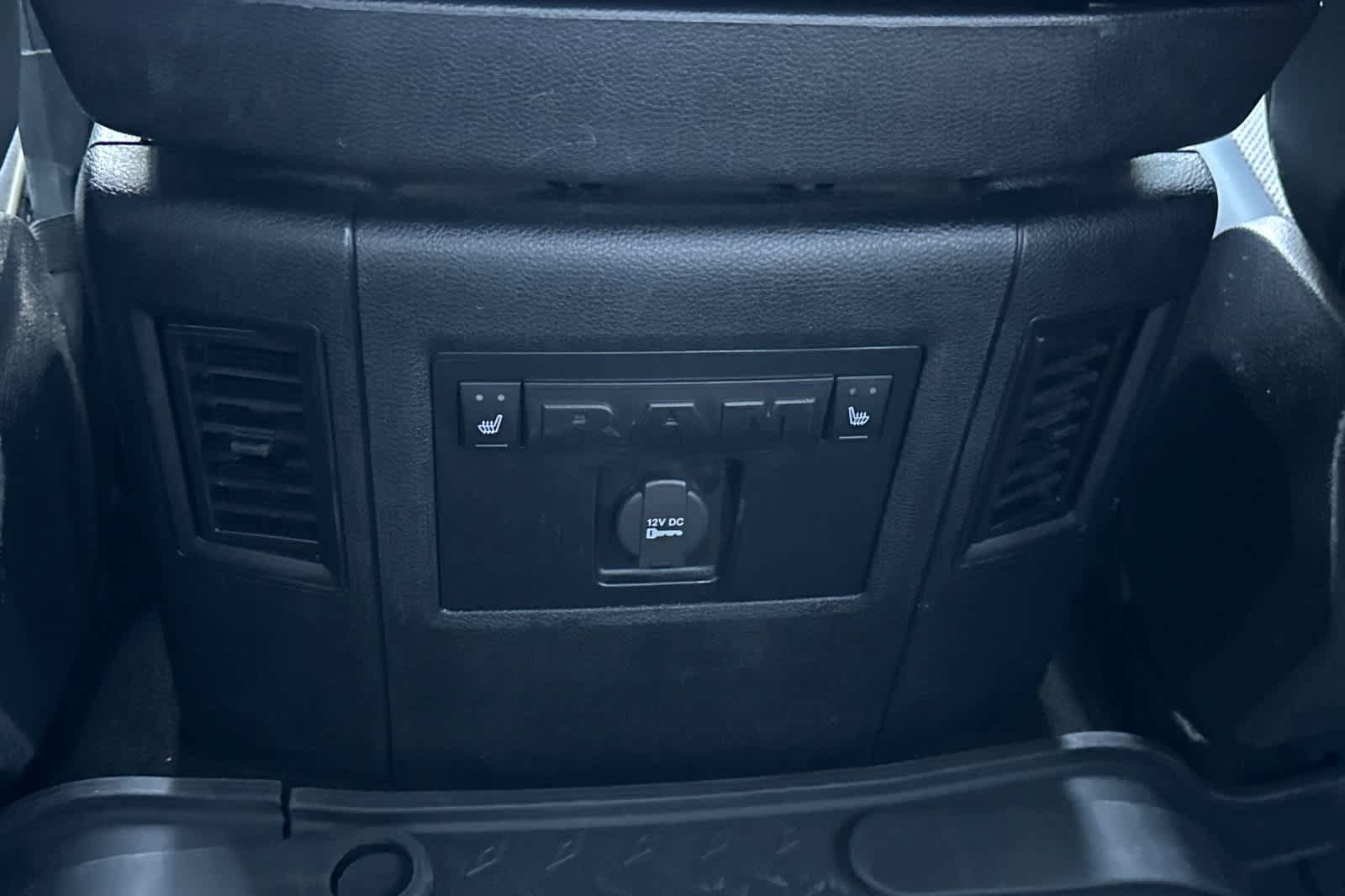 Used 2016 RAM 3500 Laramie Longhorn AWD/4WD image 14