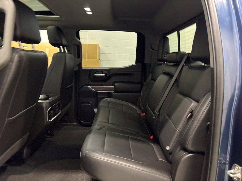 Used 2021 Chevrolet Silverado 1500 LTZ w/ Technology Package AWD/4WD image 33