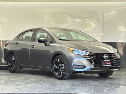 New 2025 Nissan Versa SR w/ Trunk Package