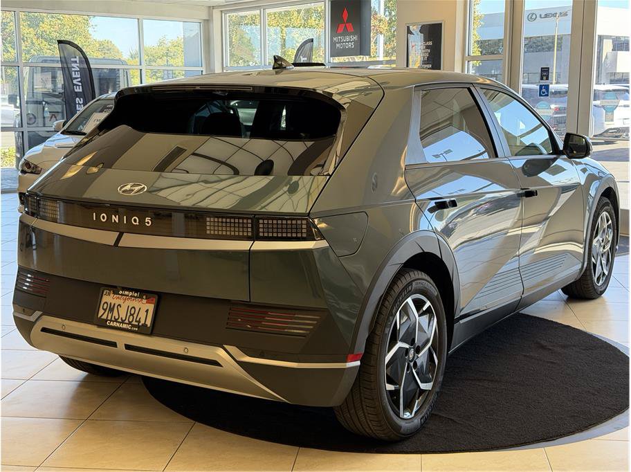 Used 2024 Hyundai Ioniq 5 SEL RWD image 5