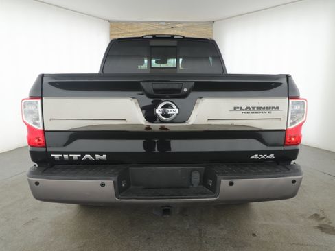 Used 2019 Nissan Titan Platinum Reserve w/ Platinum Utility Package image 4