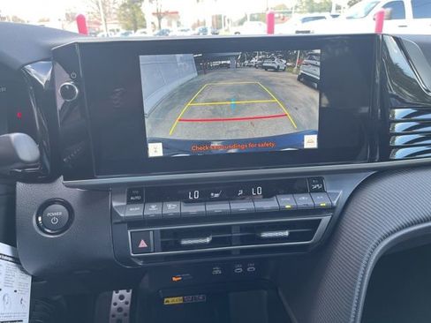 New 2026 Toyota Camry SE image 15