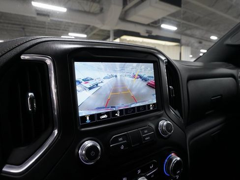 Used 2023 GMC Sierra 2500 AT4 w/ Gooseneck/5TH Wheel Package image 17