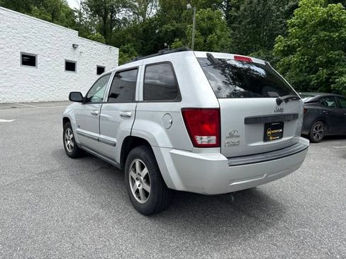 Used 2008 Jeep Grand Cherokee Laredo AWD/4WD image 4
