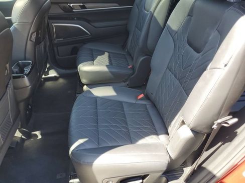 Certified 2023 Kia Telluride SX Prestige X-Line AWD/4WD image 12