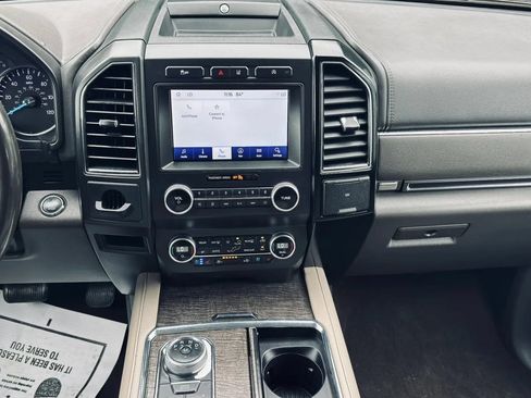 Used 2020 Ford Expedition Max Limited w/ Equipment Group 301A RWD image 17