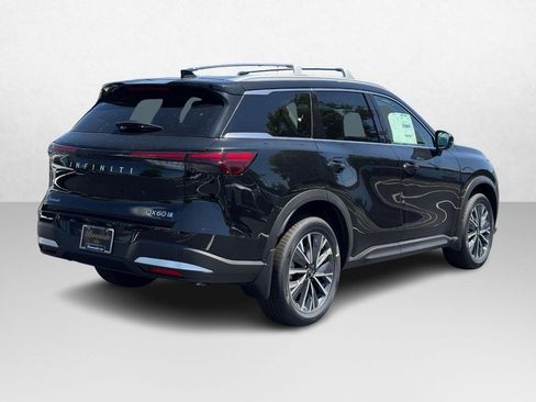 Used 2027 INFINITI QX60 Luxe w/ Family Package AWD/4WD image 3