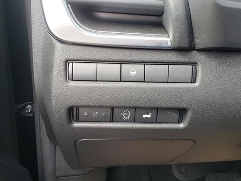 Certified 2023 Nissan Rogue SV w/ SV Premium B Package image 12