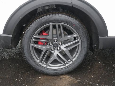 New 2026 Ford Explorer ST w/ Sun And Sound Package image 15