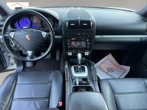 Used 2010 Porsche Cayenne AWD/4WD image 23