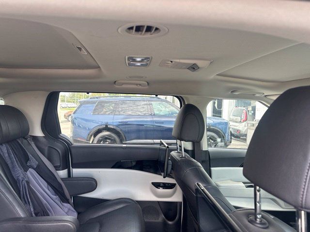 Used 2022 Kia Carnival SX Prestige FWD image 15