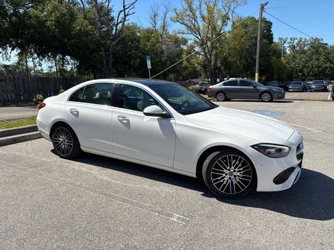 Used 2023 Mercedes-Benz C 300 4MATIC Sedan w/ Exclusive Trim Package image 6