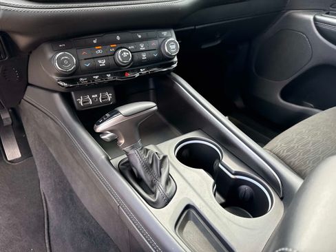 Certified 2023 Dodge Durango SXT w/ SXT Blacktop Group AWD/4WD image 25