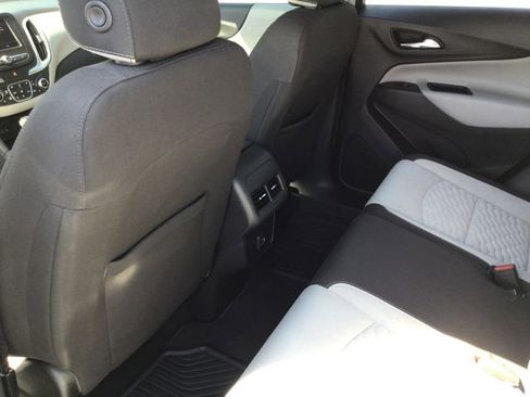 Used 2021 Chevrolet Equinox LT AWD/4WD image 40