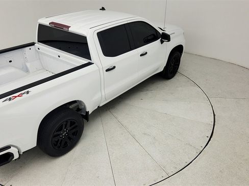 Certified 2026 Chevrolet Silverado 1500 Custom image 41