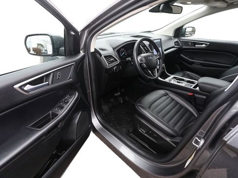 Used 2023 Ford Edge SEL w/ Convenience Package image 12