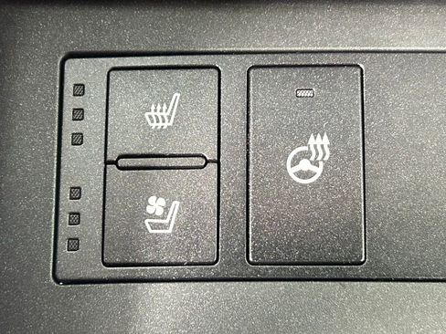 Used 2022 Lexus RC 300 F Sport image 18