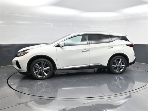 Used 2020 Nissan Murano Platinum image 6