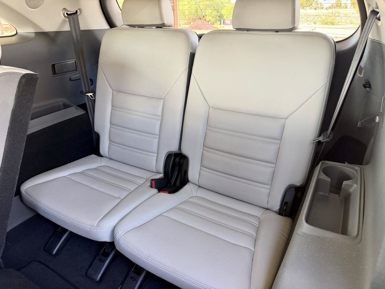 Used 2019 Kia Sorento SX w/ SX Touring Package FWD image 11