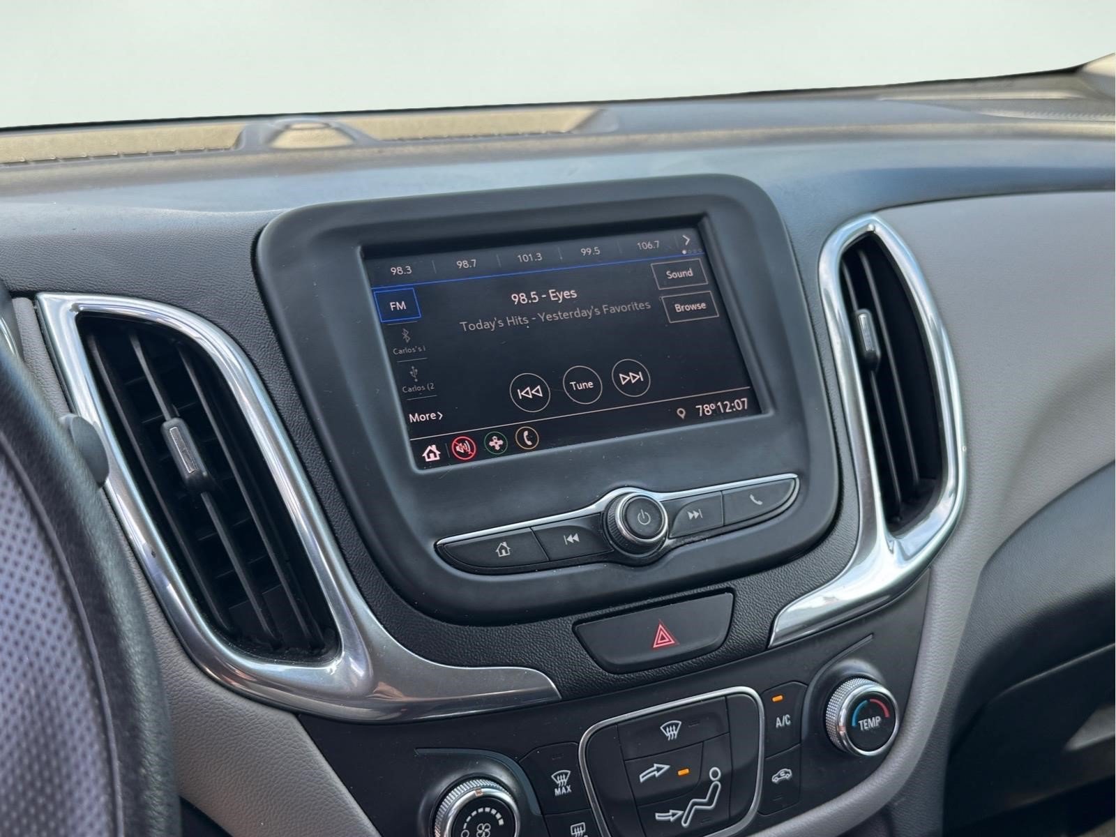 Used 2020 Chevrolet Equinox LT FWD image 24