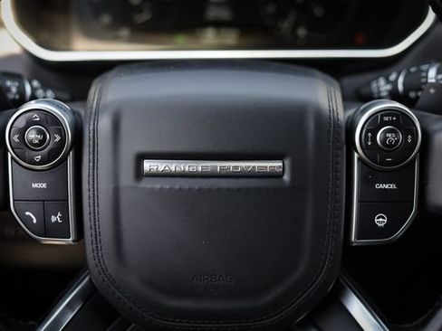 Used 2017 Land Rover Range Rover HSE AWD/4WD image 24