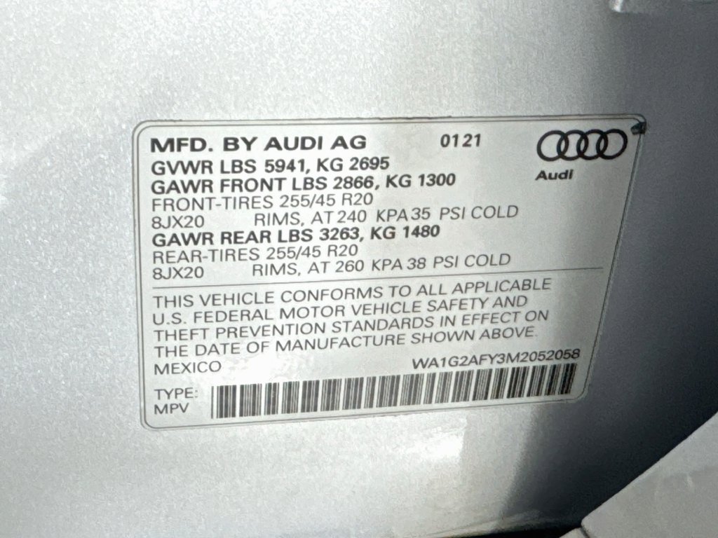 Used 2021 Audi Q5 e Premium w/ Convenience Package AWD/4WD image 39