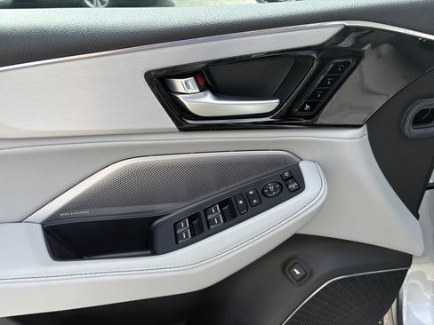 Certified 2026 Acura MDX FWD w/ Technology Package image 27