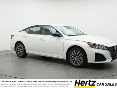 Used 2025 Nissan Altima 2.5 SV