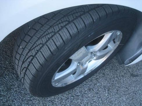Used 2014 Chevrolet Cruze LT FWD image 28