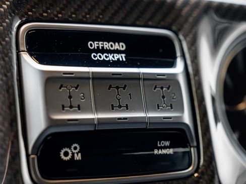 Used 2025 Mercedes-Benz G 63 AMG 4MATIC image 57