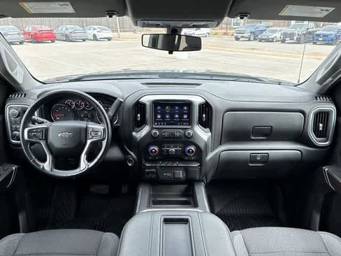 Used 2021 Chevrolet Silverado 1500 LT Trail Boss image 16