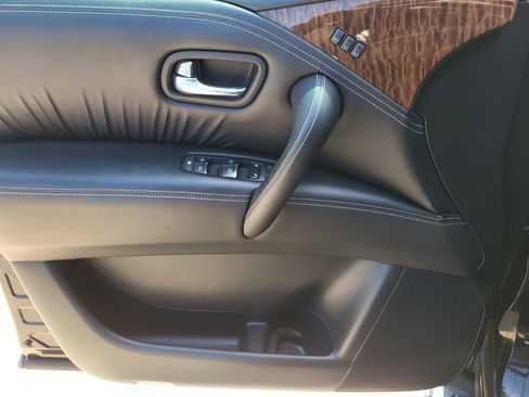 Used 2019 Nissan Armada SL w/ Premium Package RWD image 18