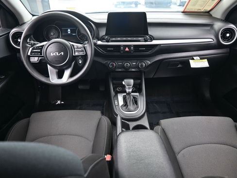 Used 2023 Kia Forte LXS w/ LXS Technology Package image 33